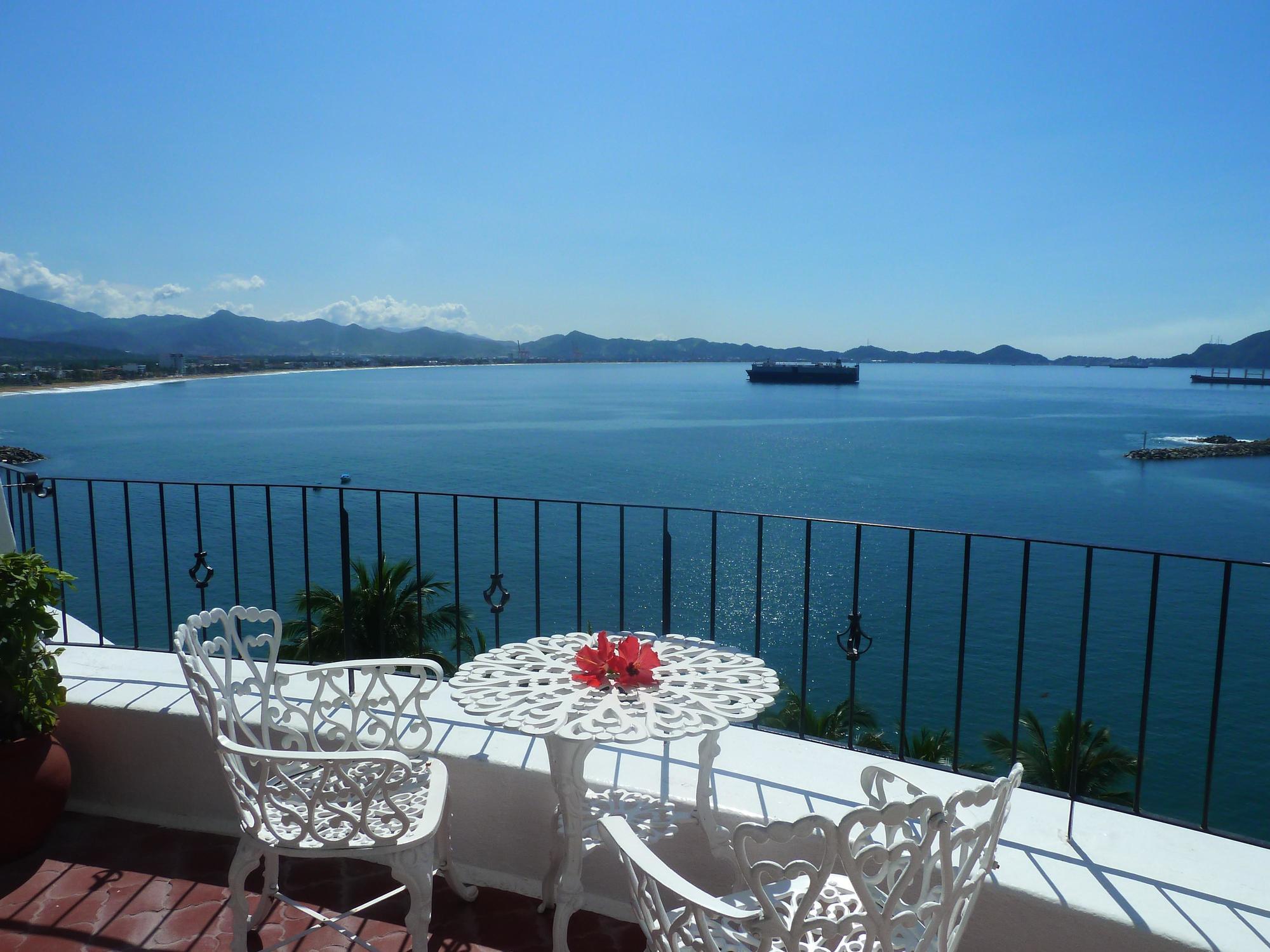 Dolphin Cove Inn Manzanillo Exterior foto
