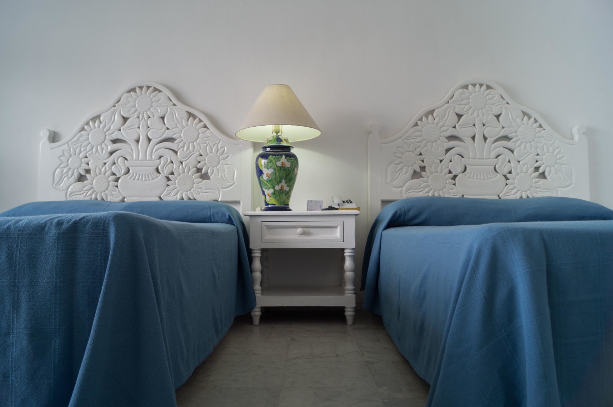 Dolphin Cove Inn Manzanillo Exterior foto